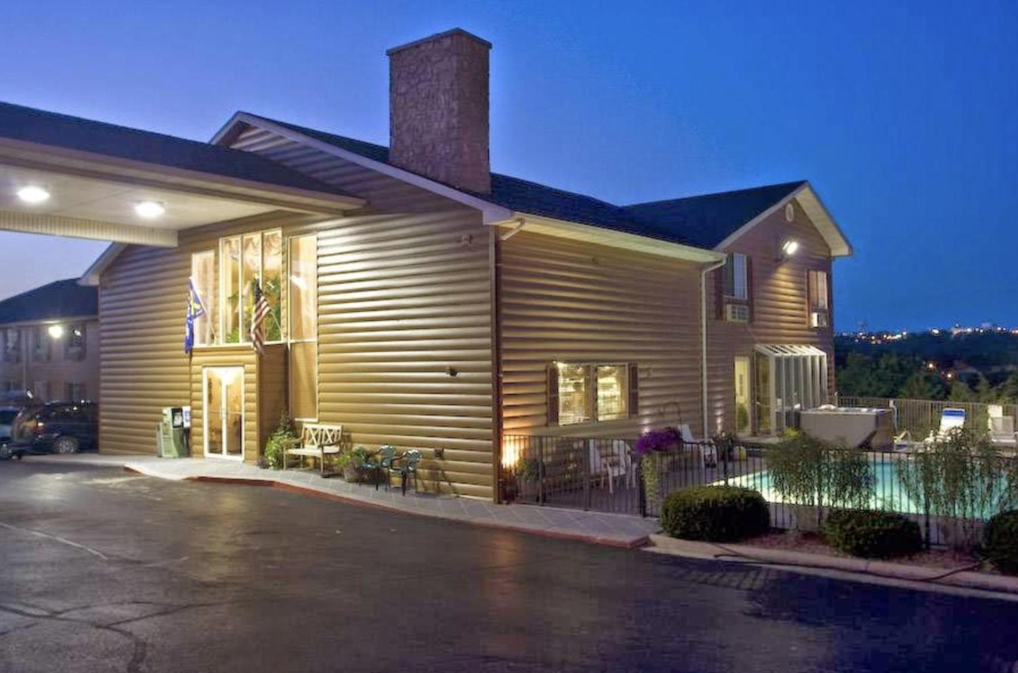 Scenic Hills Inn Брэнсон Экстерьер фото